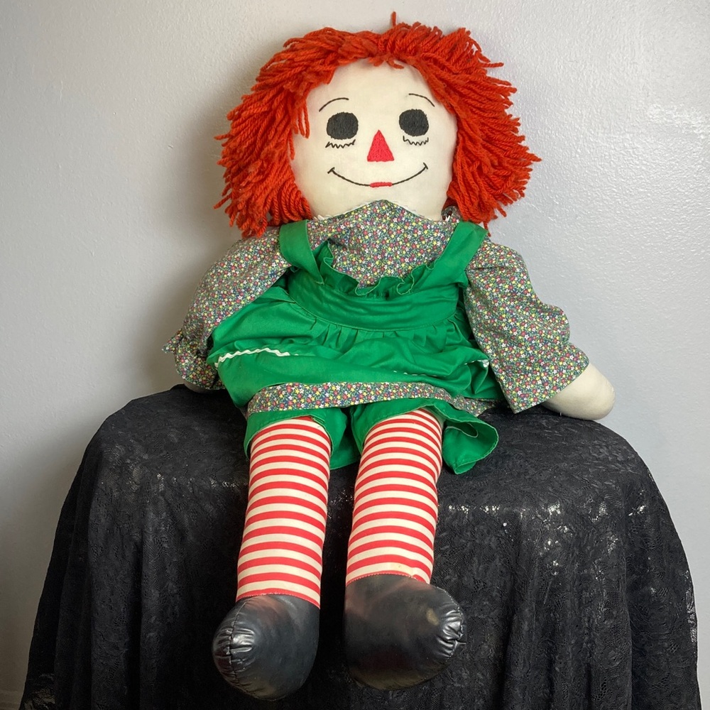 Vintage Classic Raggedy Ann Handmade Christmas Doll Red Hair and Green Dress - Picture 1 of 15
